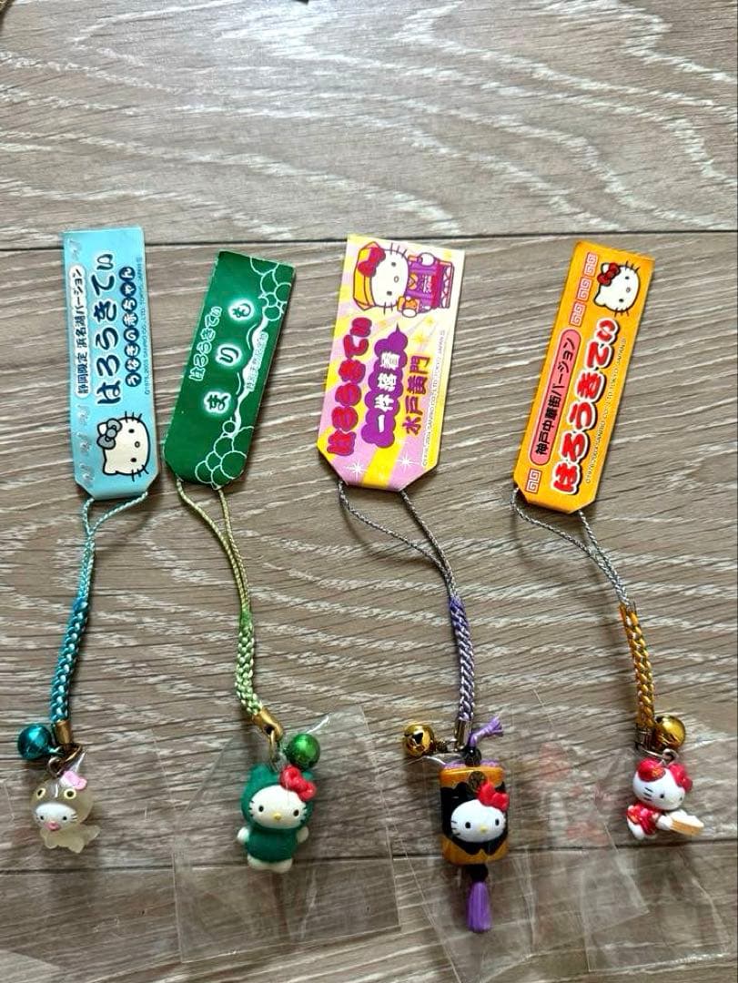 ご当地キティ ハローキティ根付け 8個　 Hello Kitty