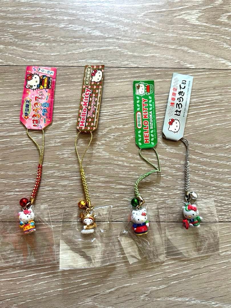ご当地キティ ハローキティ根付け 8個　 Hello Kitty