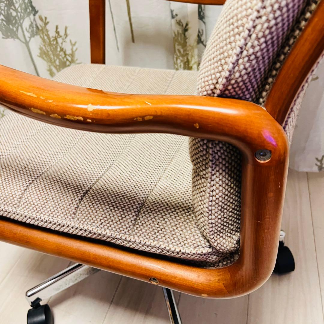 ①【カリモク家具】ヴィンテージ 昇降式　回転椅子　キャスター付き