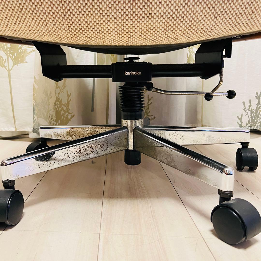 ①【カリモク家具】ヴィンテージ 昇降式　回転椅子　キャスター付き