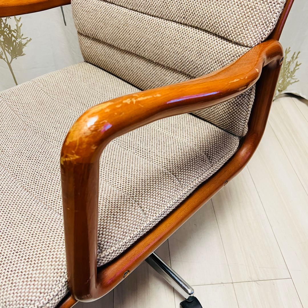 ①【カリモク家具】ヴィンテージ 昇降式　回転椅子　キャスター付き