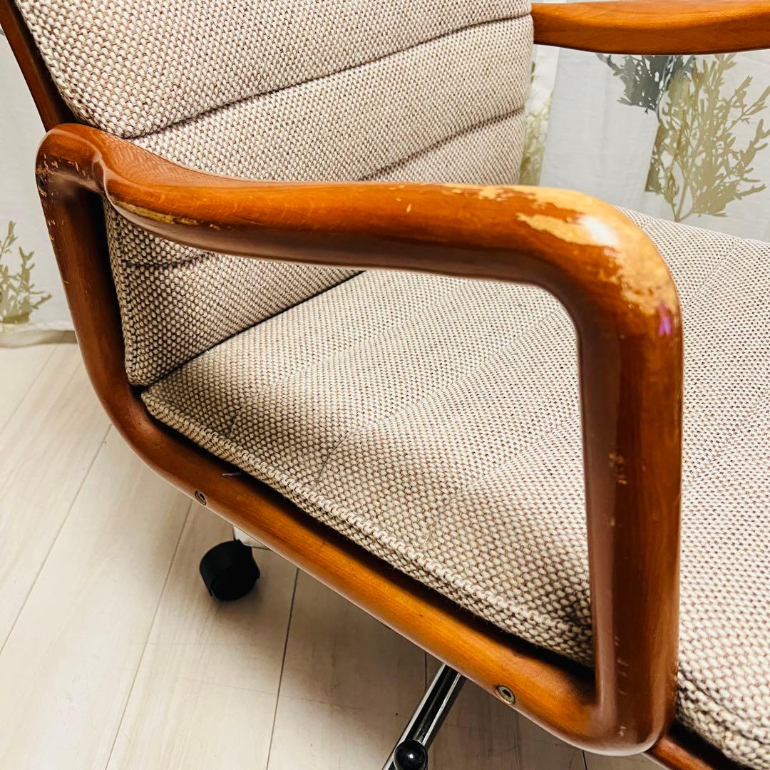 ①【カリモク家具】ヴィンテージ 昇降式　回転椅子　キャスター付き