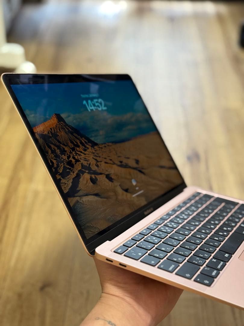 MacBook本体 Macbook Air M1 256GB