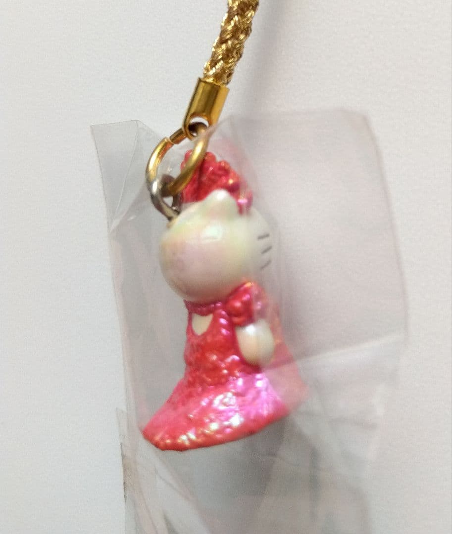 レア！ ハローキティ コラボ 2000年 ミレニアムバージョン 根付 ストラップ