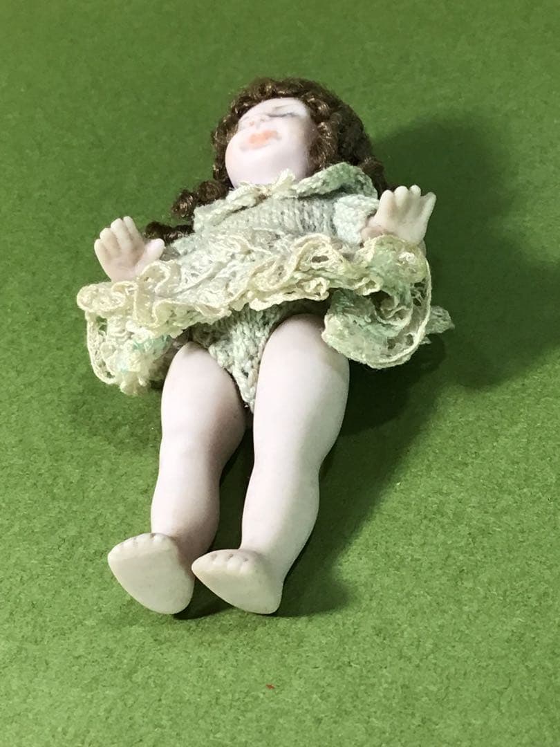 レトロ 小さな ビスクドール ミニチュア 人形 ままごと ビンテージ ドール
