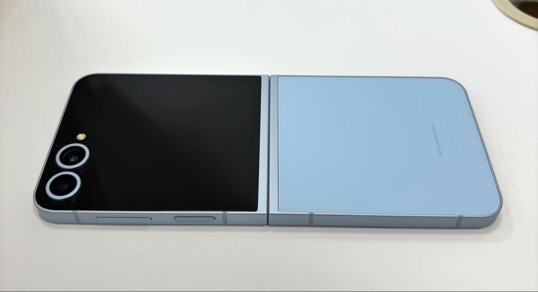 ④ 超美品　GALAXYＺFiip 6★256G ブルー