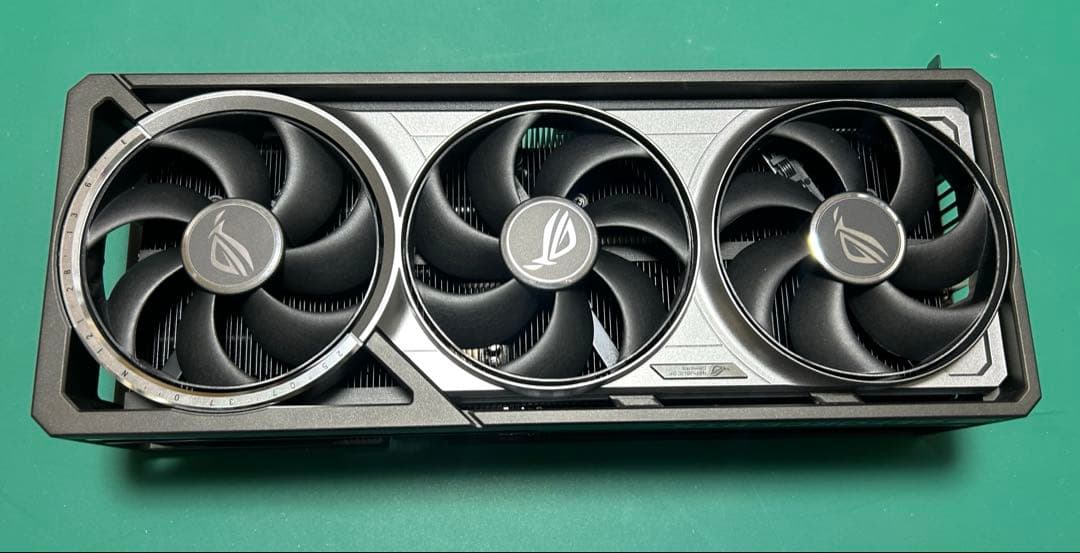 グラフィックボード・グラボ・ビデオカード RTX5090 ASUS ROG ASTRAL