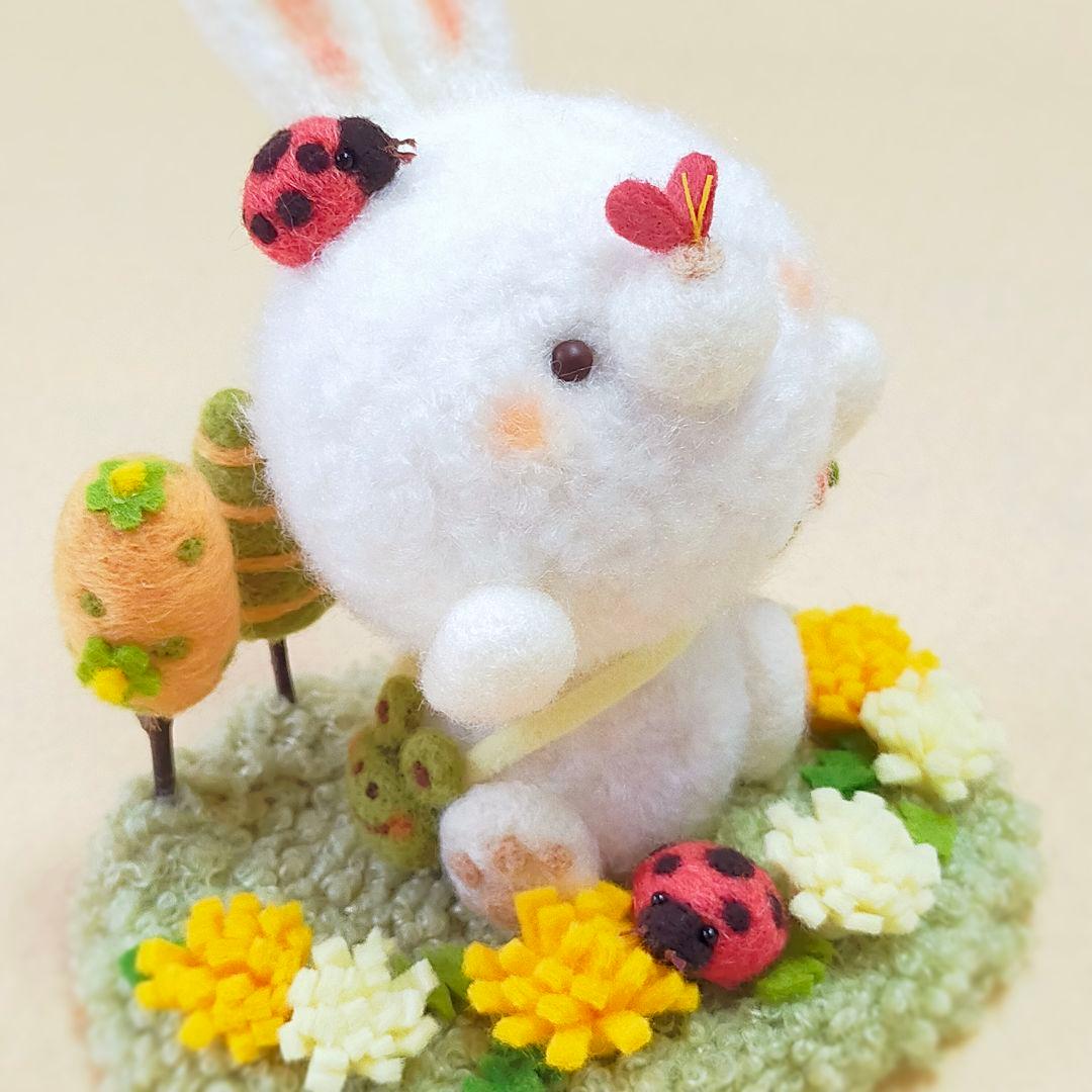 ✿羊毛フェルト✿candymarine様✿ふわふわうさぎちゃん✿たんぽぽver✿