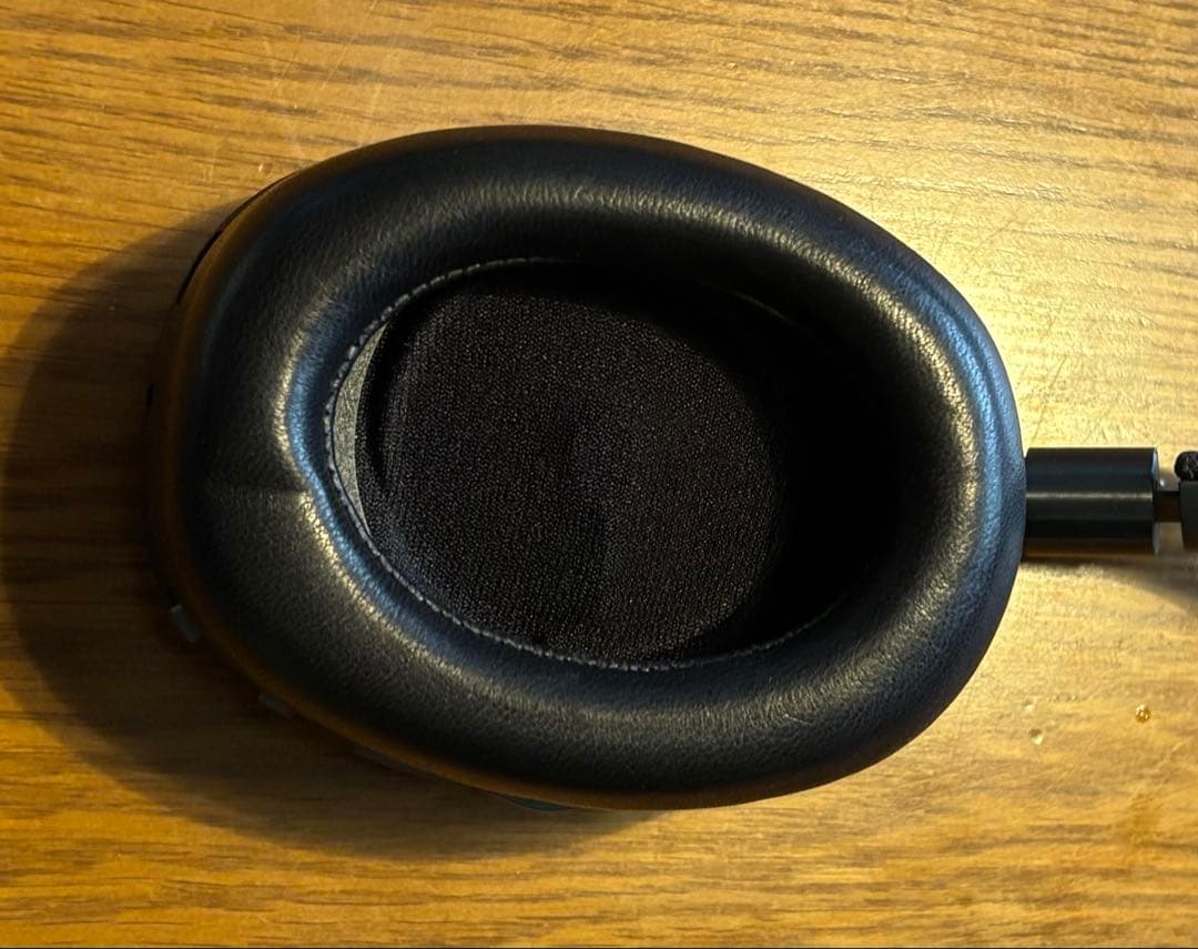 ［使用少］Bowers & Wilkins PX ワイヤレスヘッドホン グレー