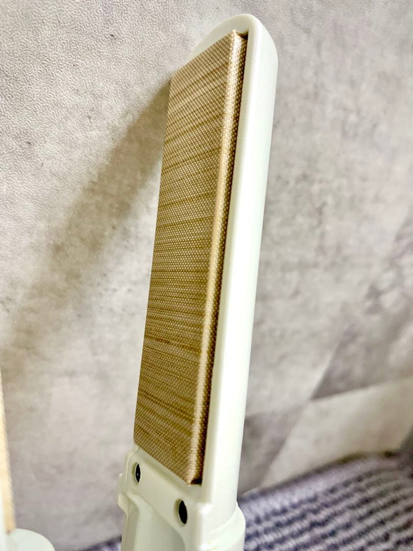 絹女 KINUJOリップアイロン 持ち運びOK！