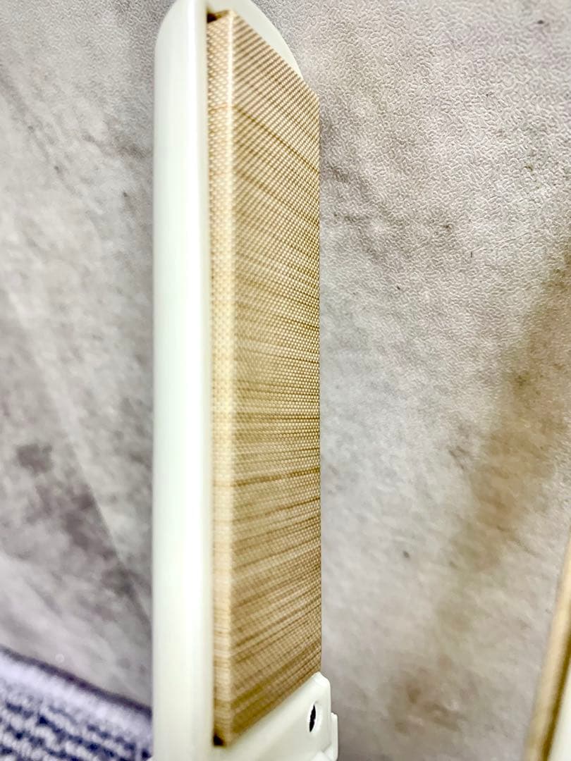 絹女 KINUJOリップアイロン 持ち運びOK！