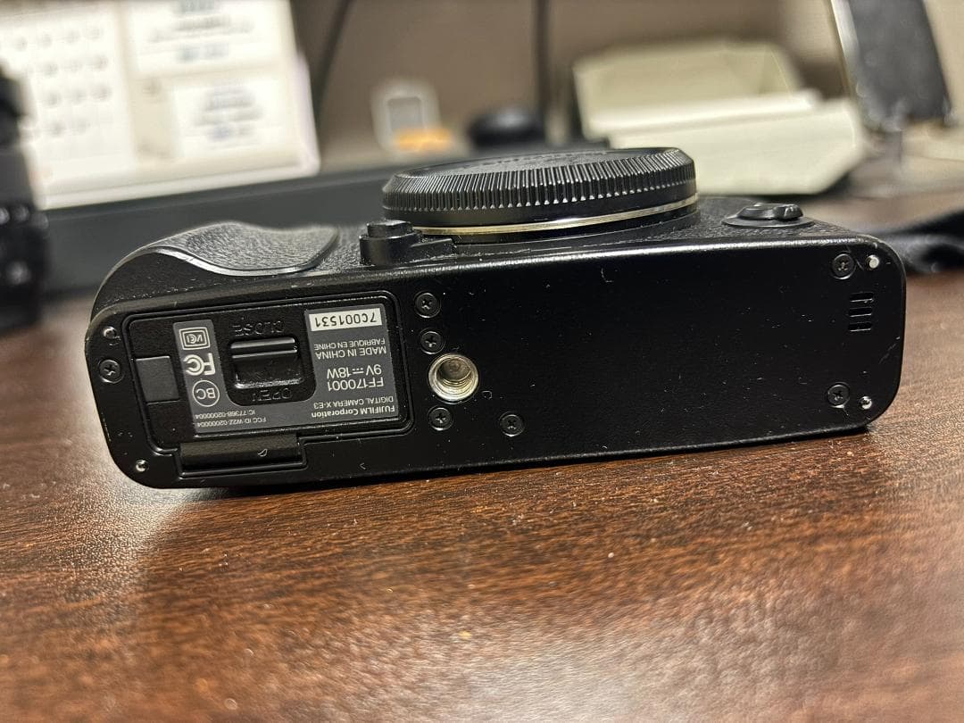 富士フイルム FUJIFILM X-E3 ボディ