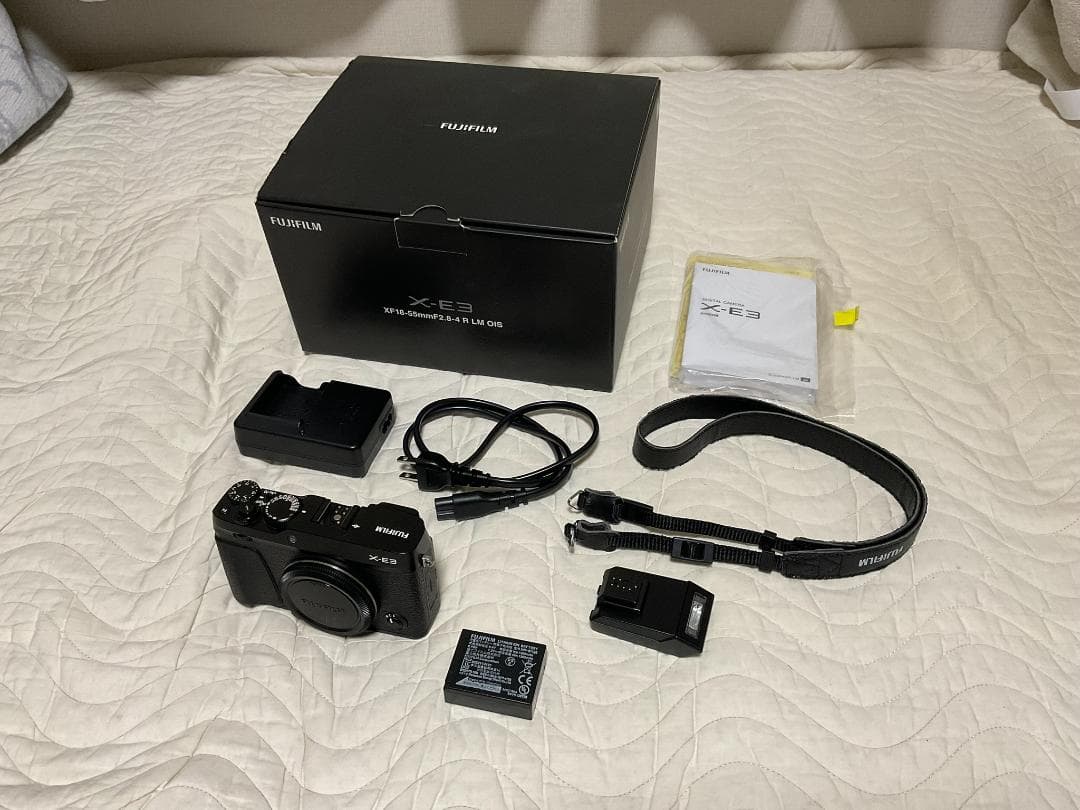 富士フイルム FUJIFILM X-E3 ボディ