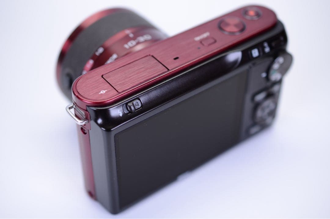 【美品】Nikon 1 J2 ダブルズームキット ワインレッド｜S数494回