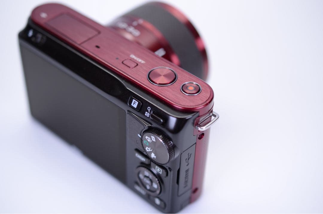 【美品】Nikon 1 J2 ダブルズームキット ワインレッド｜S数494回