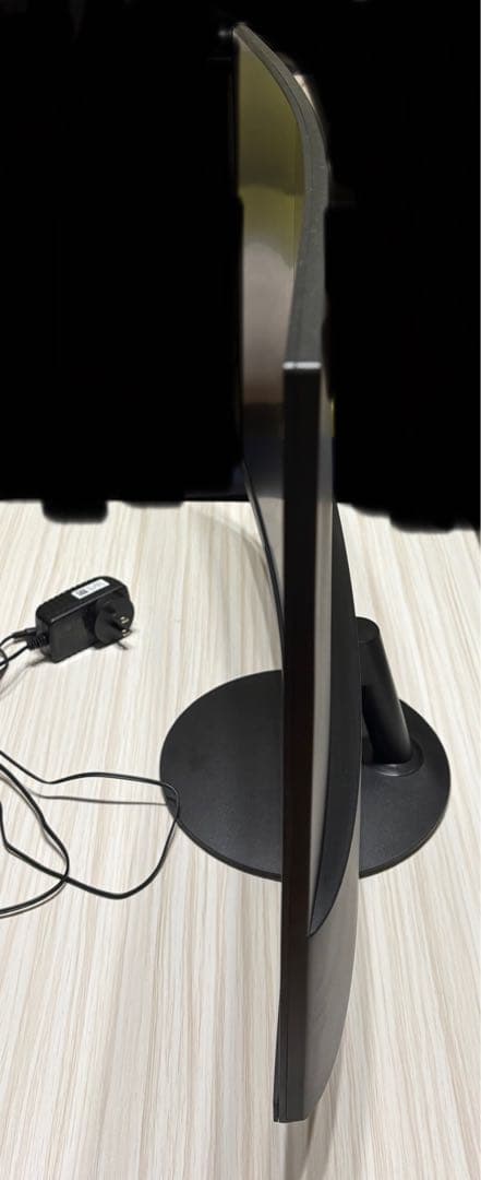 KOORUI ゲーミングモニター 湾曲 27インチ 美品