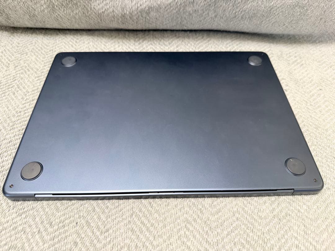 M*i様 Apple MacBook Air 13インチ スペースグレー