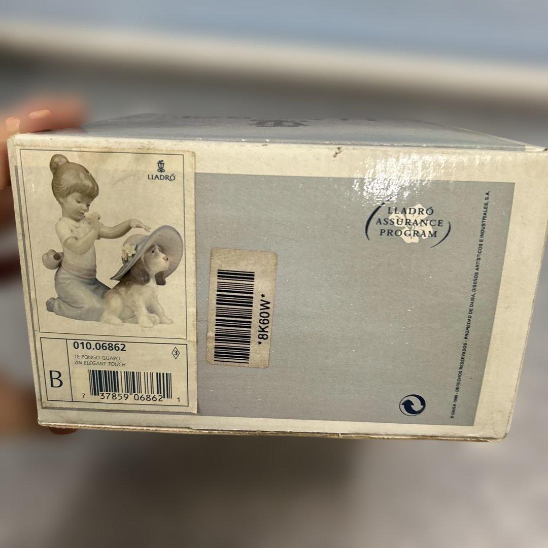 【LLADRO】おめかししようね　専用箱付き