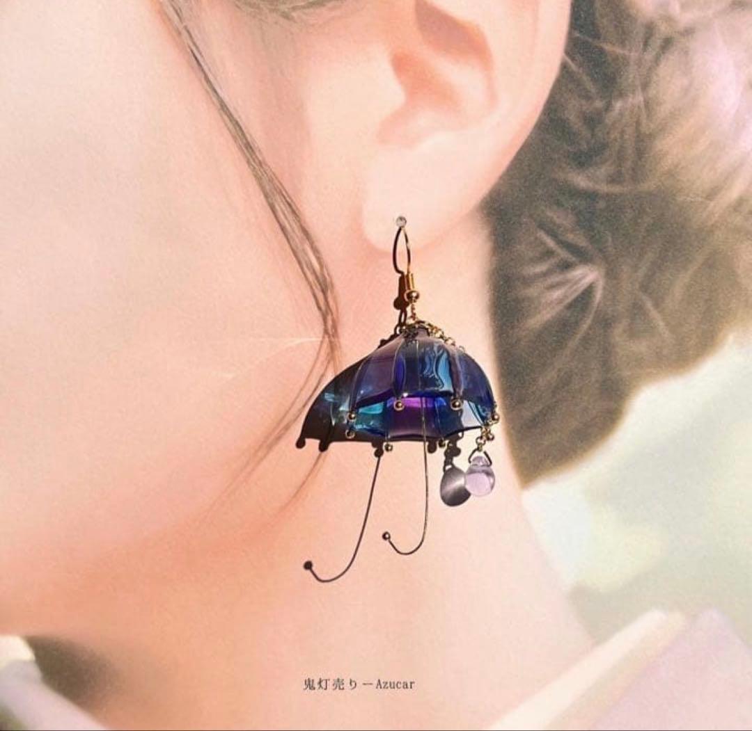 傘と紫陽花の和風ピアス　イヤリング(雨の日コーデ3点セット)傘レジンと白アジサイ