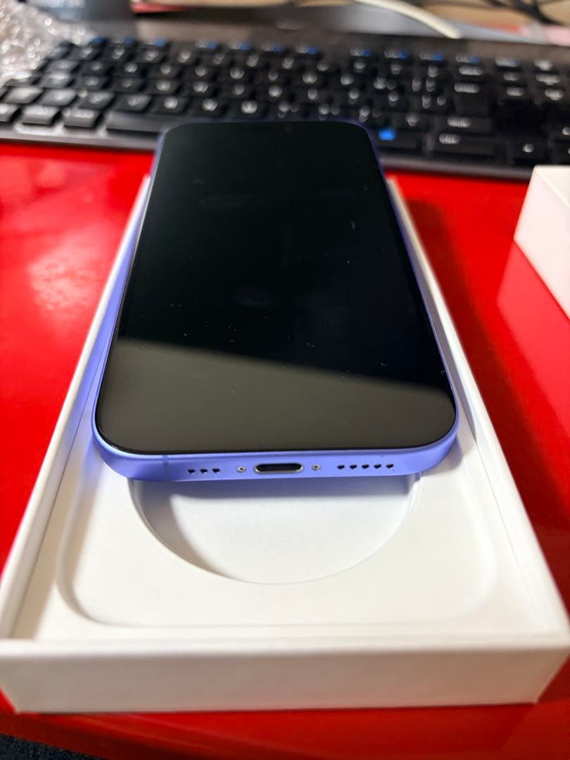 Apple iPhone 16 ウルトラマリン 本体