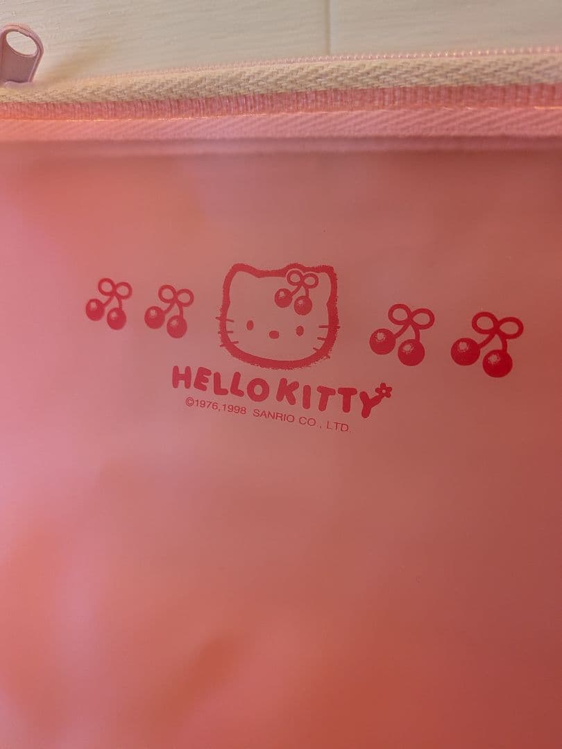 レトロ　ハローキティ　さくらんぼ　ビニールポーチ　1998　激レア　チェリー