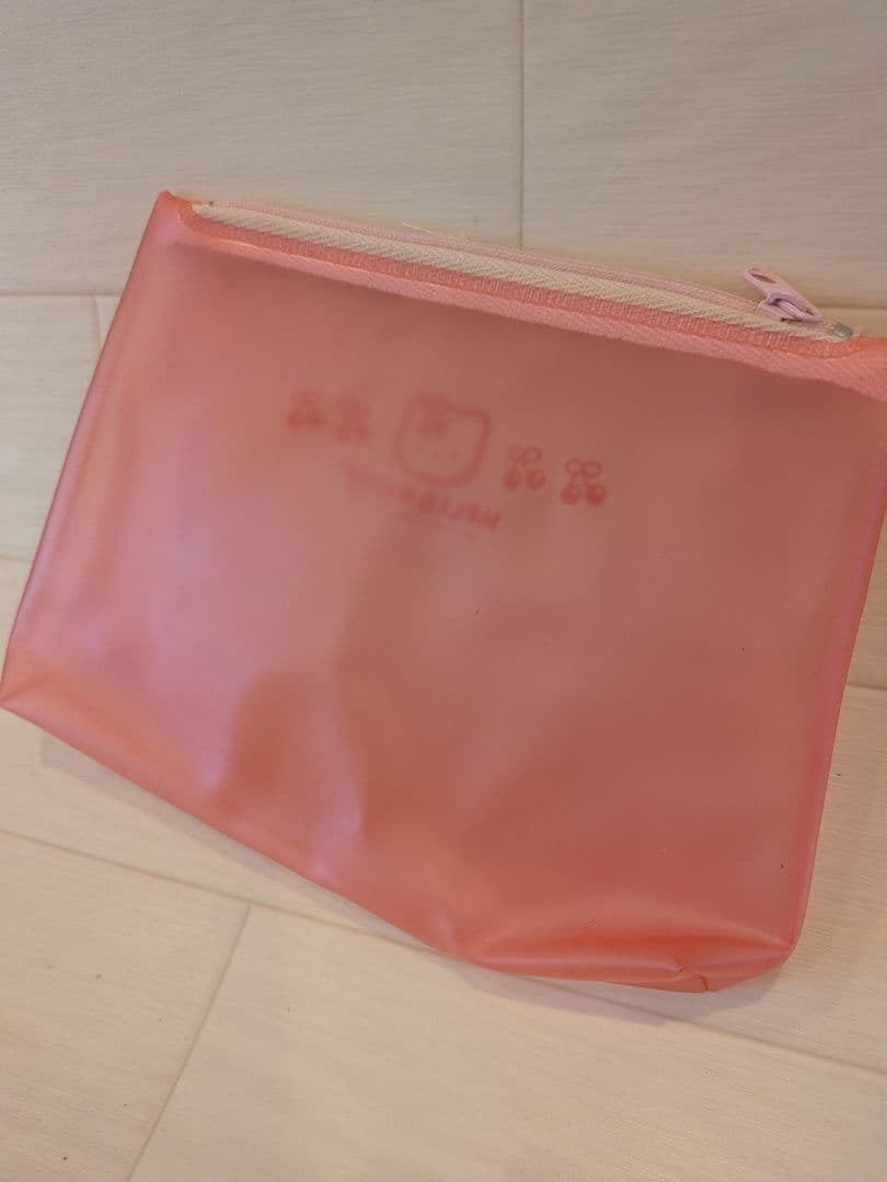 レトロ　ハローキティ　さくらんぼ　ビニールポーチ　1998　激レア　チェリー