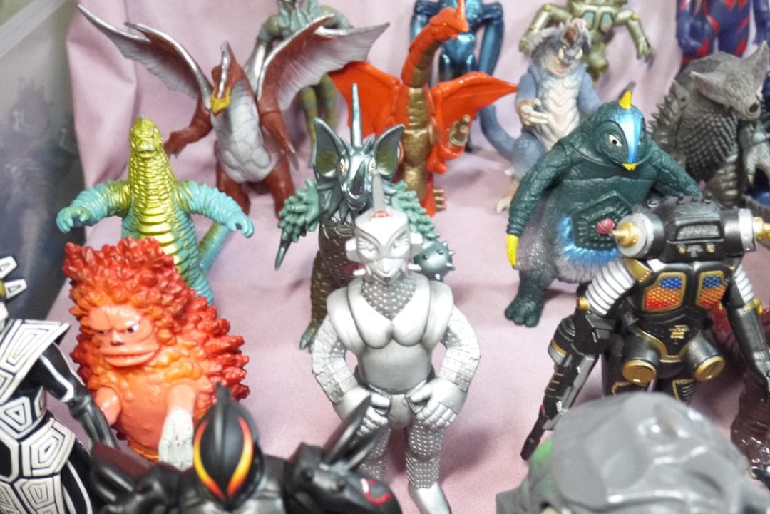 ウルトラ怪獣シリーズ　怪獣ソフビ　48体