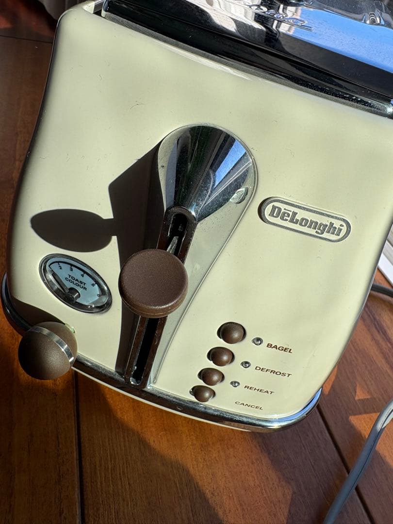 DeLonghi ポップアップトースター