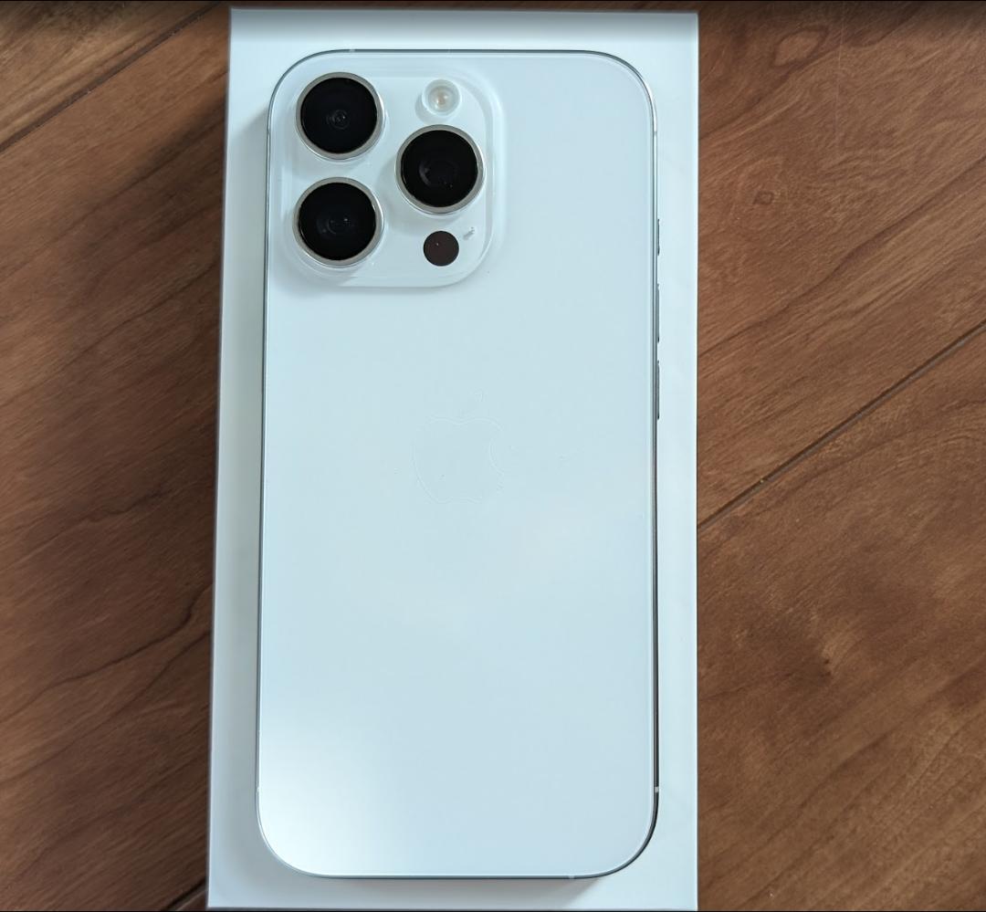 Apple iPhone 16 Pro ホワイトチタニウム 128G 本体