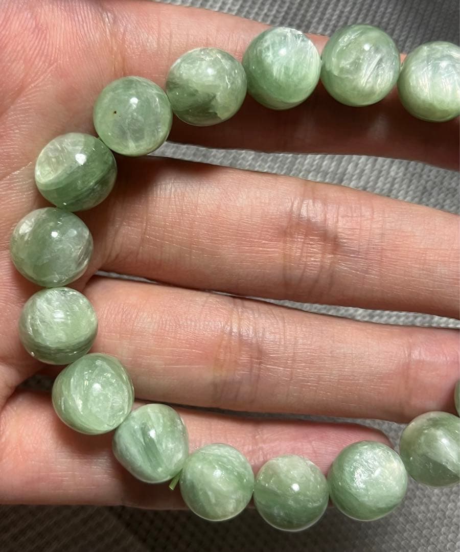 ミントグリーン マイカ ブレスレット 約10mm 内径約17cm