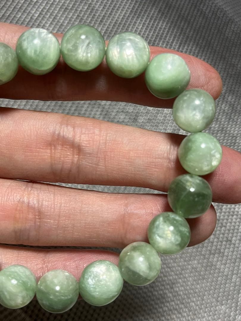 ミントグリーン マイカ ブレスレット 約10mm 内径約17cm