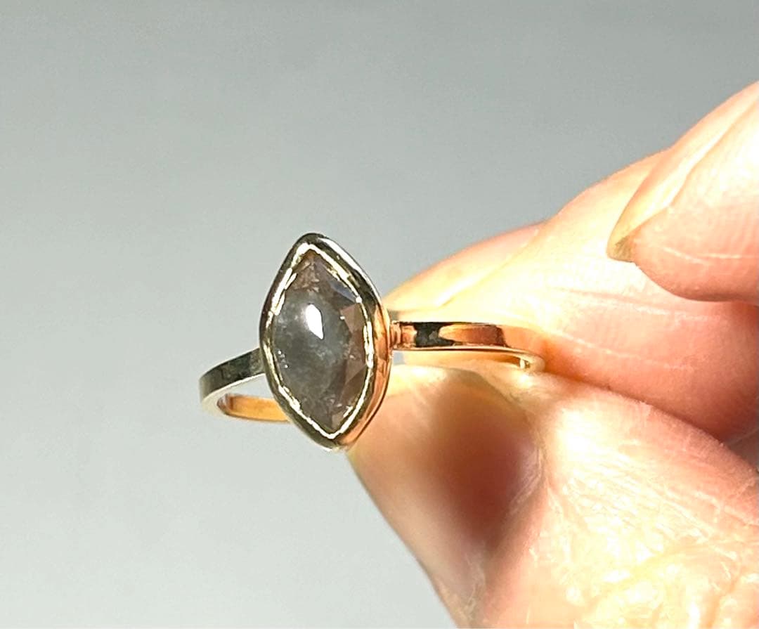 大粒ダイヤモンドリング1.3カラット