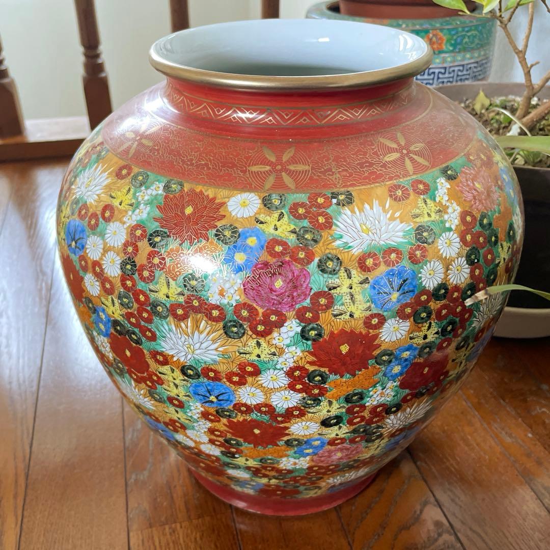 九谷焼　金彩　色絵　大きな壺　花器