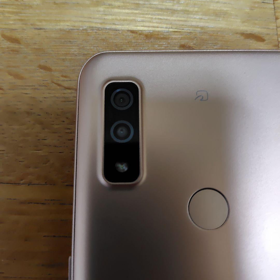 arrows we FCG01 スマートフォン 本体 カッパーゴールド