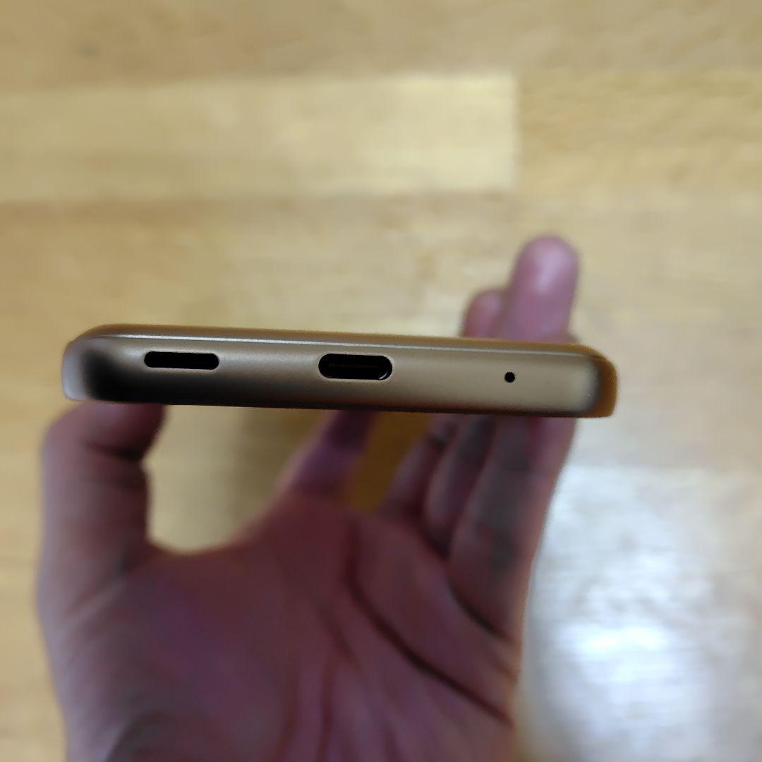 arrows we FCG01 スマートフォン 本体 カッパーゴールド