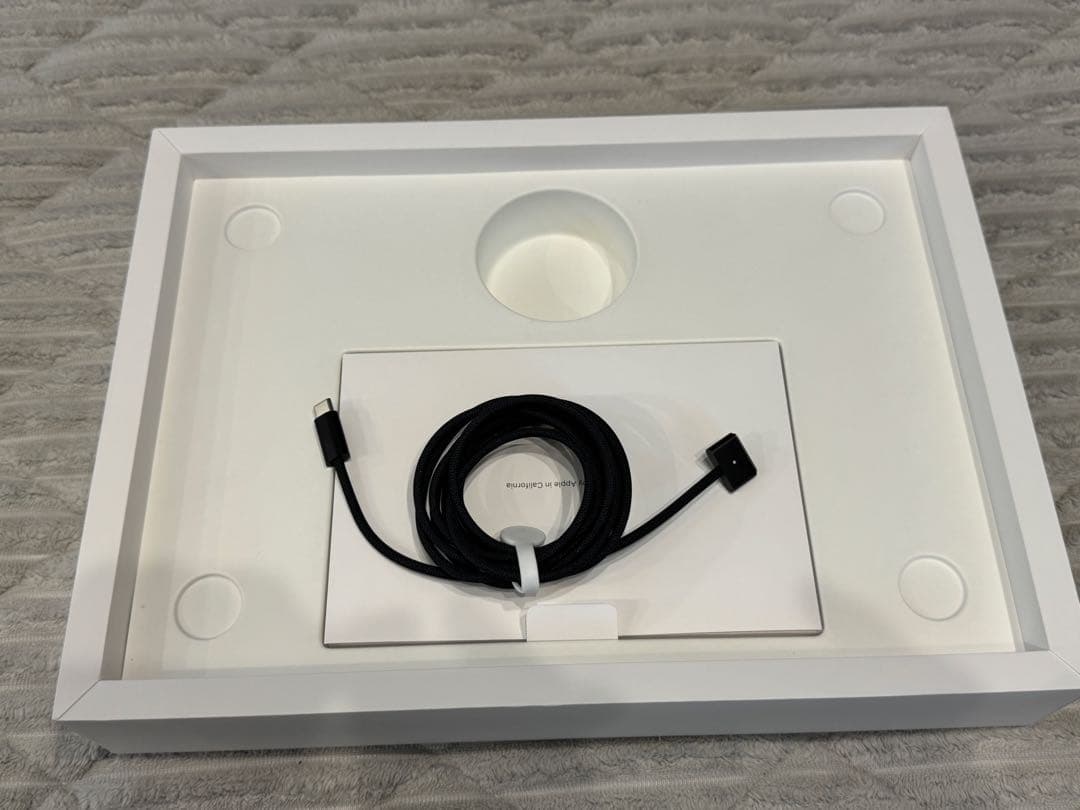 MacBook Pro 14インチM5 24GB 1TB スペースグレー 本体
