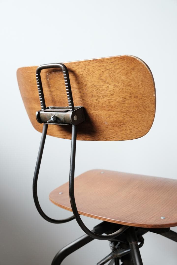 てんてんNorthern Ohio Industrial　CHAIR①