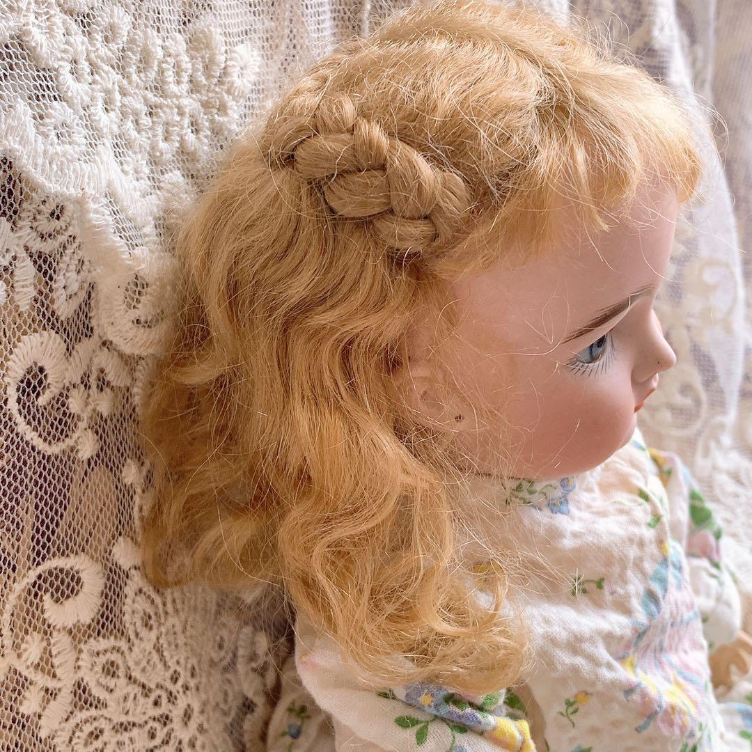 ビスクドール モヘアウィッグ ♡ サイド編み込みスタイル アッシュブロンド