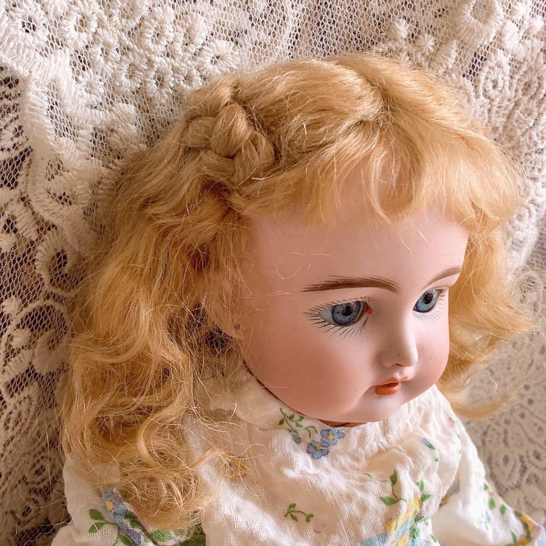 ビスクドール モヘアウィッグ ♡ サイド編み込みスタイル アッシュブロンド