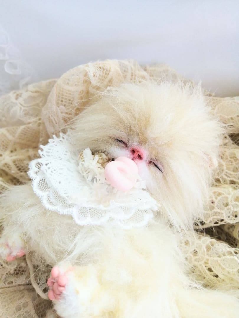 おしゃぶり♡おねむ子猫ちゃん♡ベビー♡アートドール♡ぬいぐるみ♡スタイ♡