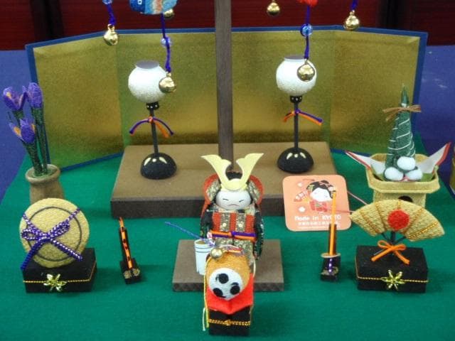 値下！●新品♪高さ37cm ちりめん五月人形 吊るし輪飾り 兜飾り 京都龍虎堂製