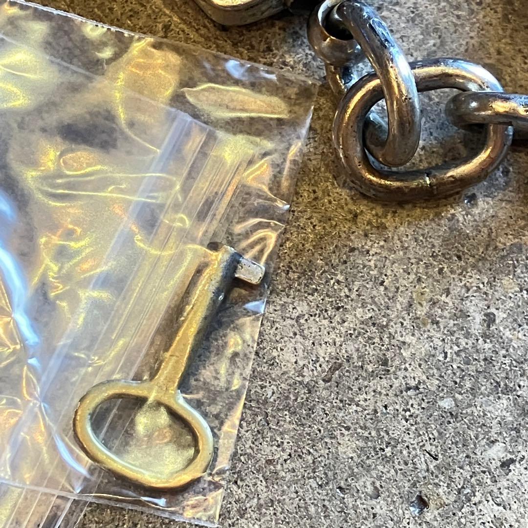 昭和レトロ 旭日章 手錠 防鍵付き レプリカ 警察 桜マーク 武田商店 STOP