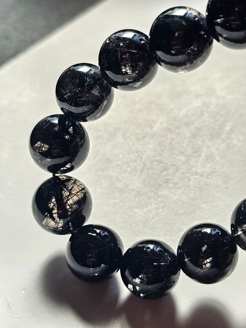 ②13mm　ブラックルチルクォーツ　ブレスレット