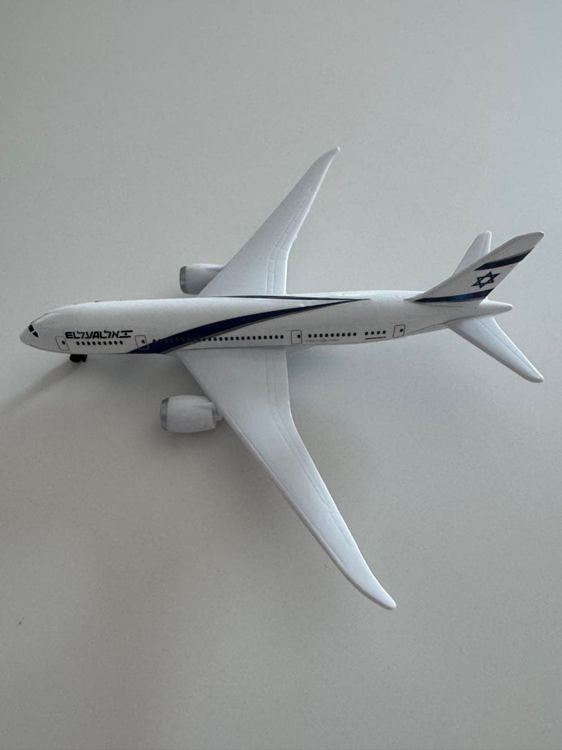 【お値下げします】エミレーツ航空 エアバスA380 9機セット　飛行機　模型