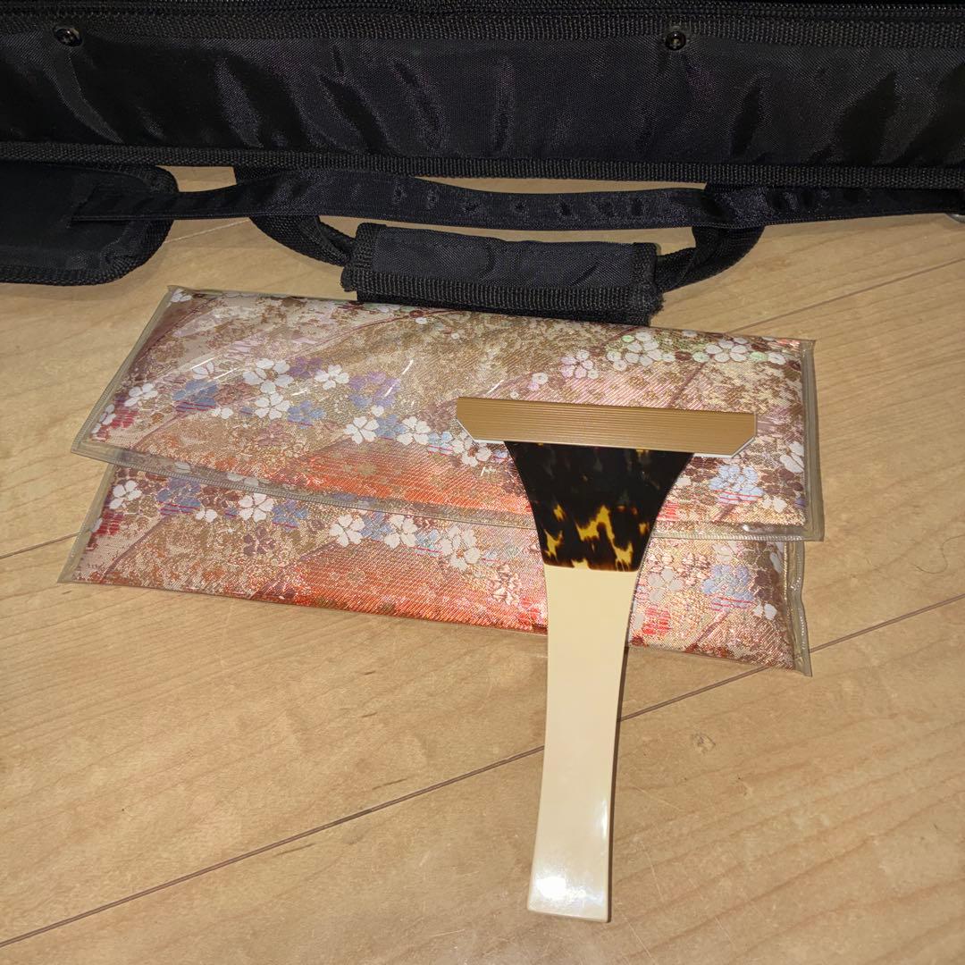 津軽三味線 金細 太棹 紅木 2本溝 綾杉彫り胴 和楽器