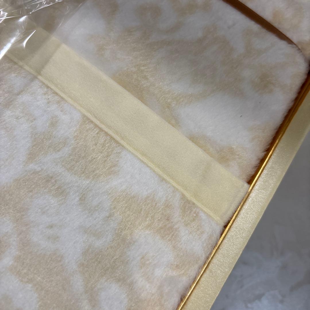 LOFTY シルク混綿毛布