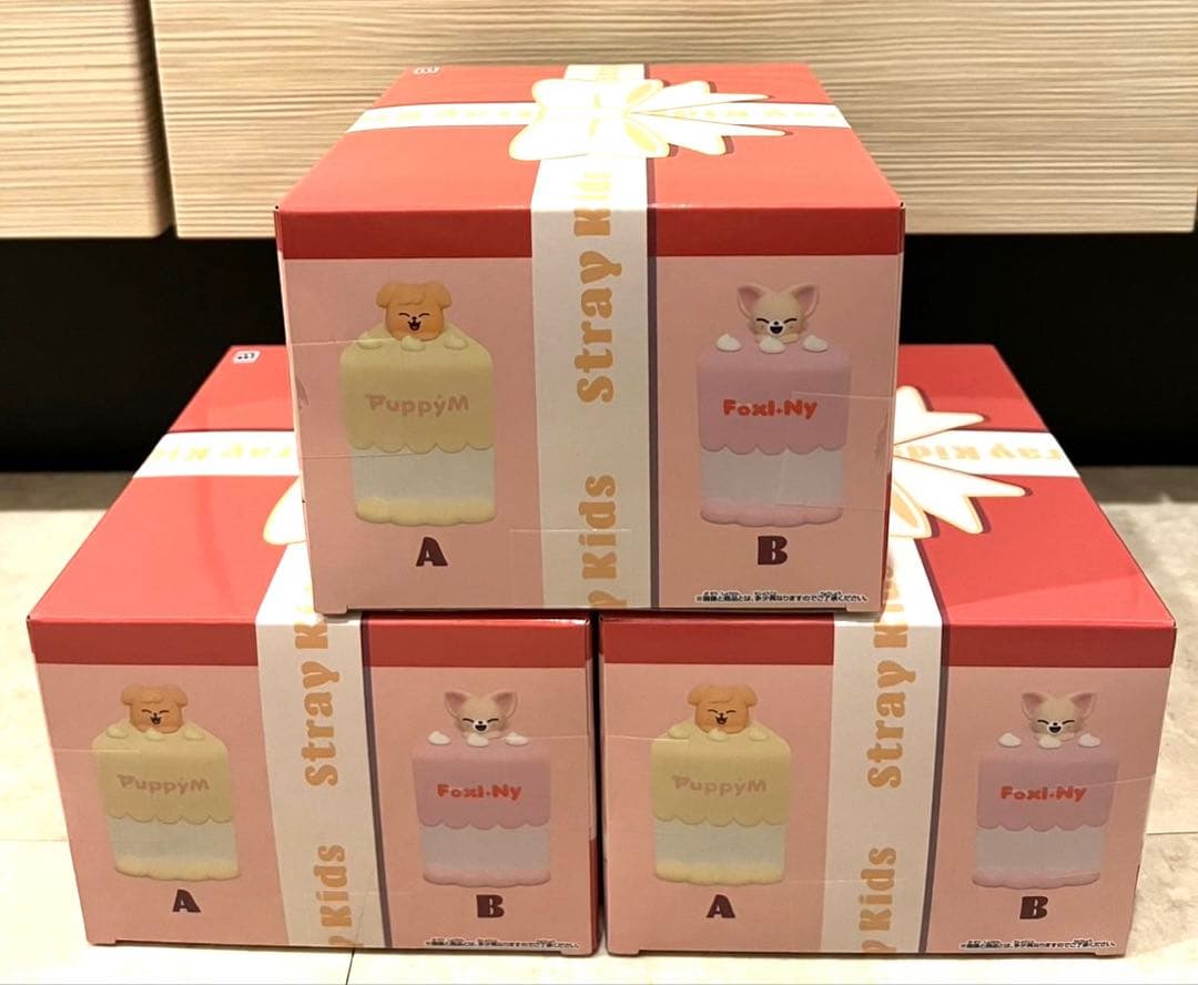 SKZOO BIRTHDAY CAKE　コレクション　FoxI.Ny 3体セット