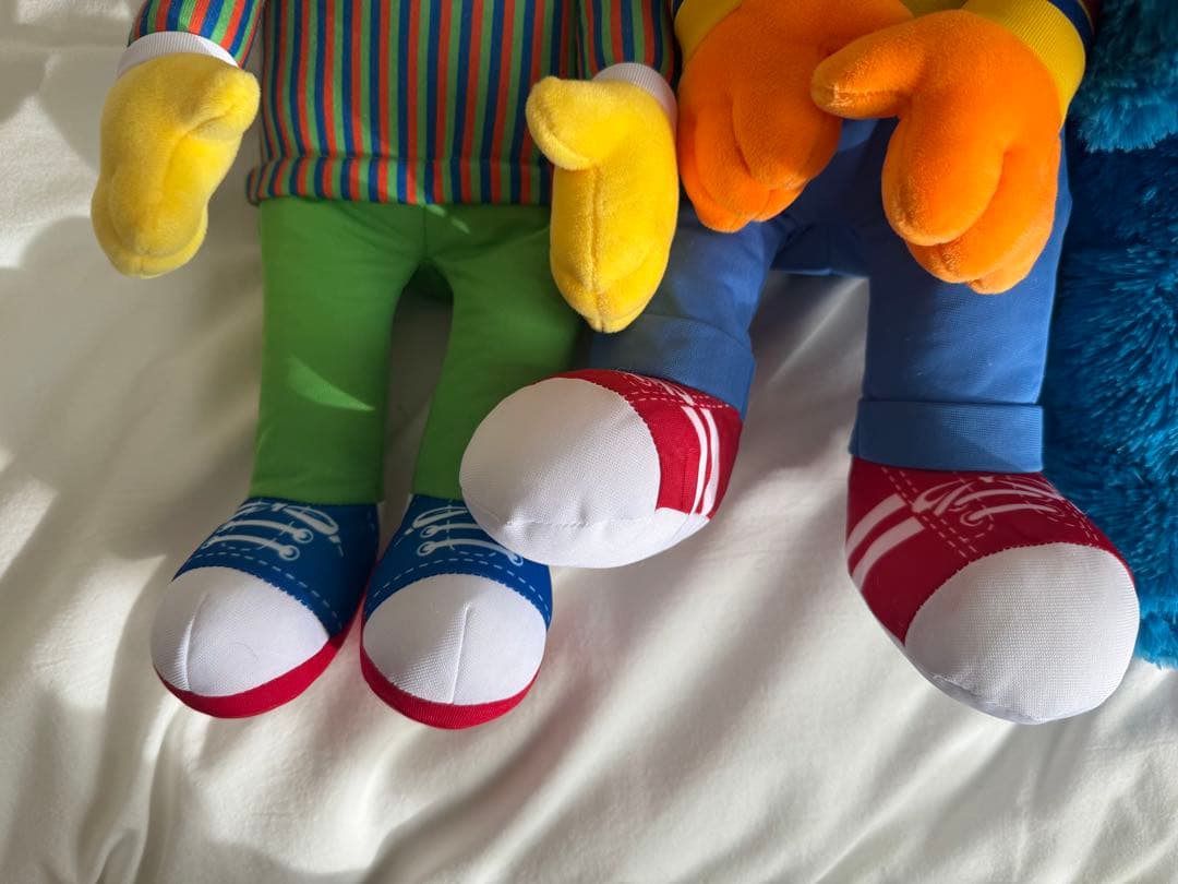 UNIQLO カウズ コラボ セサミストリート ぬいぐるみ