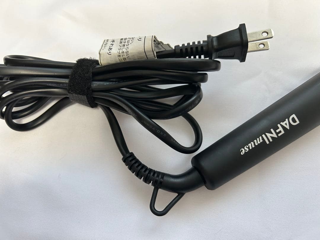 ヤーマン DAFNI muse スタイリングヒートブラシ