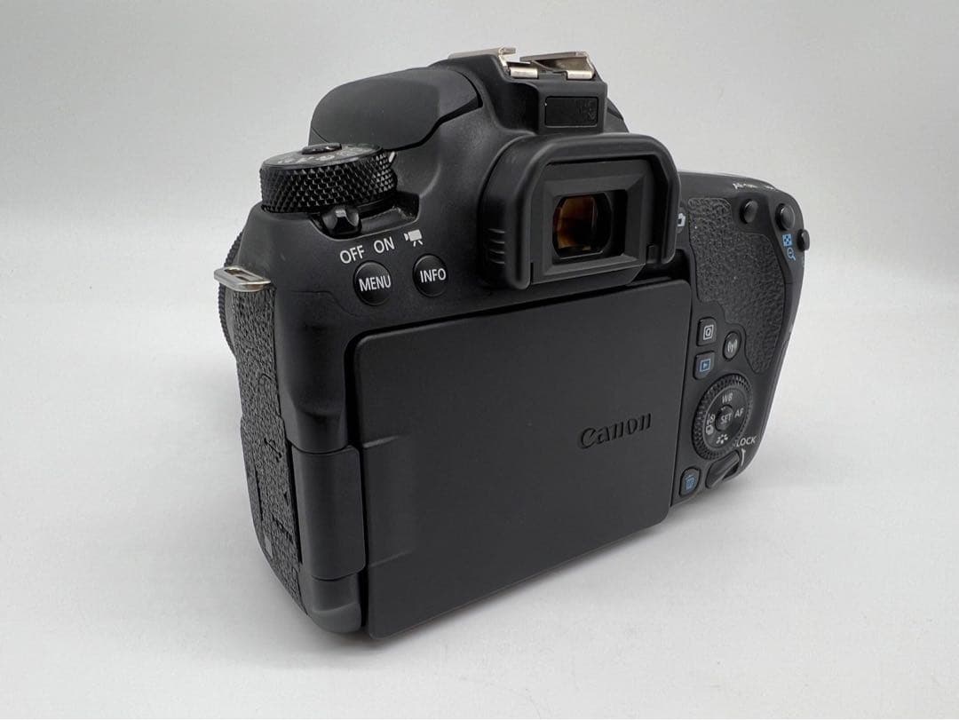 ☆美品【Canon】EOS 9000D + 18-55mm + 55-250mm